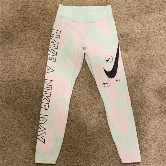 have a nike day sweatpants